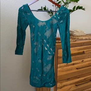 bebe Bodycon 3/4 Sleeve Dress